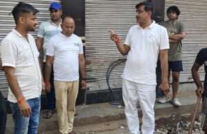 जलनिगम के लापरवाही पर बिफरे नपाध्यक्ष,ठेकेदार और अधिकारियों को लगाई जमकर फटकार