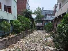 घाघरा नाला बना कचरे का ठिकानारू दुर्गंध, बीमारी और जलभराव के खतरे के बीच जीने को मजबूर लोग
