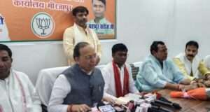 भाजपा कार्यालय पर ढोल-ताशा से हुआ राष्ट्रीय महासचिव अरुण सिंह का स्वागत, 12 साल की उपलब्धियों पर की प्रेस वार्ता