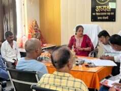 व्यापार मंडल देवीगंज की मासिक बैठक में गूंजे जनसमस्याओं के मुद्दे, अधिकारियों की कार्यशैली पर जताई नाराजगी