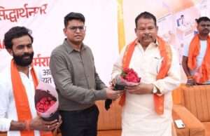 प्रशासनिक चौपाल में ‘प्रोटोकॉल’ तार-तार, मौजूदा सपा विधायक की अनदेखी और पूर्व भाजपा विधायक के भव्य स्वागत पर गरमाई क्षेत्र की सियासत