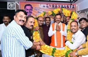 अधिवक्ता समाज ने राजनीतिक और राष्ट्र के स्वाभिमान से जुड़ा मुकदमा हमेशा मजबूती से लड़ा : डिप्टी सीएम