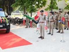 फतेहपुर पुलिस को मिली 6 नई स्कॉर्पियो गाड़ियां, एसपी ने हरी झंडी दिखाकर किया रवाना