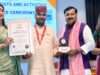 रक्तदान के क्षेत्र में उत्कृष्ट कार्य के लिए समाजसेवियों को किया गया सम्मानित