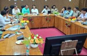 कोर कमेटी बैठक में सड़क, पानी और बिजली व्यवस्था पर मंथन, जनप्रतिनिधियों ने रखे सुझाव