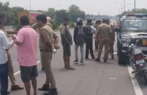 ट्रैक्टर से गिरकर मजदूर की मौत, चालक हिरासत में