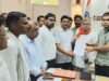 ग्राम रोजगार सेवक पंचायत मित्र वेलफेयर एसोशिएशन के तत्वाधान में संघ के लोगों ने दस सूत्रीय मांगों को लेकर मुख्यमंत्री को संबोधित ज्ञापन डीएम को सौंपा