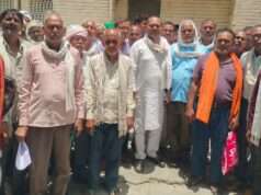 कताई मिल कर्मचारियों ने बकाया भुगतान की उठाई मांग