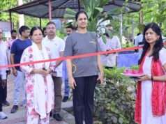 गांधी पार्क से योग सप्ताह का शुभारंभ, डीएम निधि गुप्ता वत्स ने किया नेतृत्व