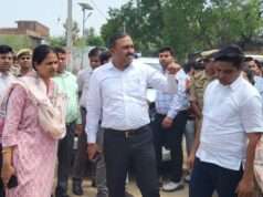 आगामी बाढ़ प्रबंधन को लेकर प्रशासन अलर्ट, डीएम-एसपी ने पलटू का पुरवा का किया निरीक्षण