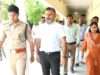 पुलिस भर्ती परीक्षा केंद्रों का डीएम और एसपी ने किया निरीक्षण, सुरक्षा व्यवस्था का लिया जायजा