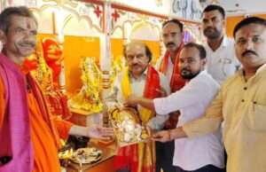हनुमान मंदिर पर सुंदरकांड पाठ के साथ आयोजित हुआ विशाल भंडारा