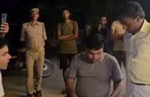 कसया में देर रात छापेमारी, 120 बोरी राशन जब्त, गंतव्य पर उठे सवाल