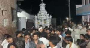 सुल्तानपुर घोष में नवीं मुहर्रम पर अकीदत के साथ उठा ताजिया, नौहाख्वानी और मातम के बीच गूंजीं ‘या हुसैन’ की सदाएं