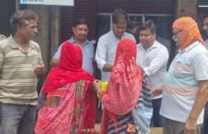 एकादशी पर जगह जगह हुआ शरबत वितरण का आयोजन