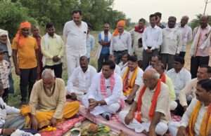 1.05 करोड़ की लागत से बनने वाले संपर्क मार्ग का विधायक रमाशंकर सिंह पटेल ने किया शिलान्यास
