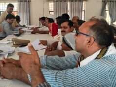 संपूर्ण समाधान दिवस कोरांव में आई 333 शिकायतों में पांच का हुआ निस्तारण