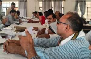 संपूर्ण समाधान दिवस कोरांव में आई 333 शिकायतों में पांच का हुआ निस्तारण
