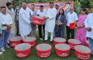 निराश्रित पशु-पक्षियों की प्यास बुझाने को नगर निगम की अनूठी पहल, प्रत्येक वार्ड में वितरित किए जाएंगे जलपात्र