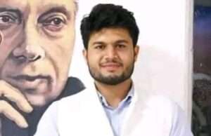 नीट पेपर लीक के खिलाफ मशाल जुलूस