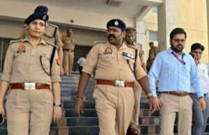 पुलिस भर्ती परीक्षा का प्रथम दिवस शांतिपूर्ण संपन्न, डीएम गौरांग राठी व एसएसपी बीबीजीटीएस मूर्ति ने किया निरीक्षण