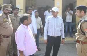 मधवापुर में निर्माणाधीन मछली मंडी का गेट गिरने से बड़ा हादसा, एक मजदूर की मौत, पांच घायल