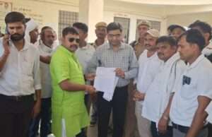 भरत भूषण तिवारी एनकाउंटर मामले को लेकर कोरांव में आक्रोश, दोषी पुलिसकर्मियों पर कार्रवाई की मांग