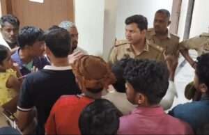 लूना अस्पताल मे इलाज के नाम पर मौत का खेल,महिला की मौत पर परिजनों का हंगामा