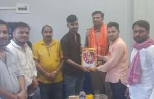 कानून व्यवस्था की मजबूत कमान संभाल रहे शहर कोतवाल दयाशंकर ओझा हुए सम्मानित