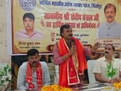 मीरजापुर आगमन पर संदीप बंसल ने व्यापारियों से किया संवाद