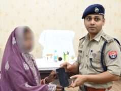 पुलिस ने बरामद किए 113 खोए मोबाइल, मालिकों को किए सुपुर्द