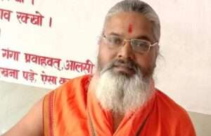 जिस मनुष्य के कर्म अच्छे होते हैं, उसके जीवन में कभी अंधेरा नहीं आता-प्रणव चैतन्य महाराज
