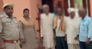 चिल्हिया पुलिस ने ग्राम टेकनार बुजुर्ग में वरिष्ठ नागरिकों के साथ की गोष्ठी