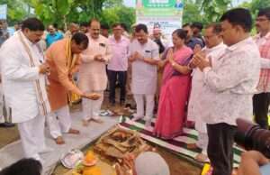 कुकुत्था नदी तट से शुरू हुआ ‘एक पेड़ माँ के नाम’ महायज्ञ, कुशीनगर में 45 लाख पौधरोपण का लक्ष्य आज होगा पूरा