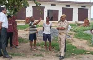 जिलाधिकारी के निर्देश पर SLAO गुलाब चंद्र ने ‘देवापुर पचवल से भटौली मार्ग’ का किया स्थलीय निरीक्षण
