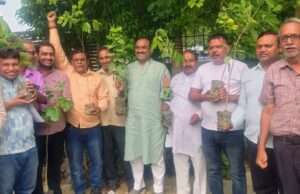 सभी 15 मंडलों में बूथ स्तर पर चलेगा वृहद वृक्षारोपण अभियान