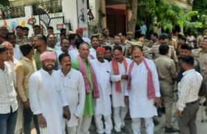 सपा ने प्रदर्शन कर शिक्षामंत्री धर्मेन्द्र प्रधान का माॅगा इस्तीफा