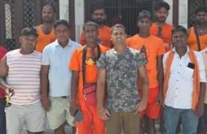 सिधुआ स्थान से जल चढाने को कावरियो का जत्था देवघर रवाना