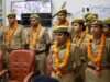 उपनिरीक्षक पद पर चयनित महिला एवं पुरुष आरक्षियों का एसपी ने किया सम्मान
