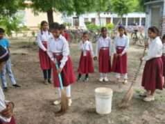 संचारी रोग नियंत्रण अभियान के अन्तर्गत माध्यमिक विद्यालयों में विशेष सफाई अभियान चलाया गया