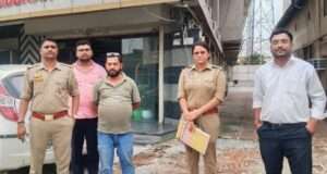 मानव तस्करी और बालश्रम के खिलाफ ‘ऑपरेशन रक्षा’, बस स्टैंड पर पुलिस-चाइल्ड हेल्पलाइन का संयुक्त अभियान