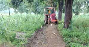 एसडीएम के सख्त तेवर, वर्षों से कब्जे में रहा चकमार्ग कराया अतिक्रमण मुक्त