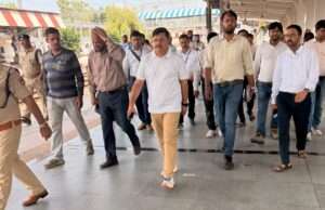 अपर मंडल रेल प्रबंधक दीपक कुमार ने किया फतेहपुर स्टेशन का विस्तृत निरीक्षण