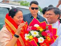 दिल्ली की मुख्यमंत्री रेखा गुप्ता ने किए माँ विंध्यवासिनी के दर्शन