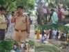 सड़क किनारे घारी में अनियंत्रित ट्रक-ट्रेलर पलटा, दबकर युवक व 12 मवेशियों की मौत; चालक पुलिस हिरासत में