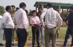 नगर आयुक्त ने निर्माण कार्यों का किया निरीक्षण, गुणवत्ता और समयबद्धता पर दिए सख्त निर्देश