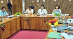 लंबित राजस्व वादों के त्वरित निस्तारण और वसूली बढ़ाने के निर्देश, एडीएम ने अधिकारियों को दी सख्त चेतावनी
