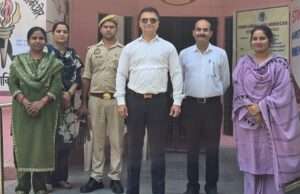 सचिव, जिला विधिक सेवा प्राधिकरण कुशीनगर द्वारा वन स्टाॅप सेन्टर, चाईल्ड हेल्पलाइन व बाल कल्याण समिति का किया गया औचक निरीक्षण