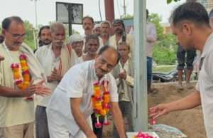 नगर की सड़कों को रोशन करना पहली प्राथमिकता: मुख्तार अहमद