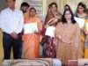 कुशीनगर में स्वरोजगार को बढ़ावा मुख्य विकास अधिकारी ने बांटी दर्जी ट्रेड की टूलकिट